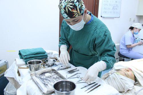 唇腭裂牙槽骨修复术前病例书写（唇腭裂牙槽植骨手术要住院几天）